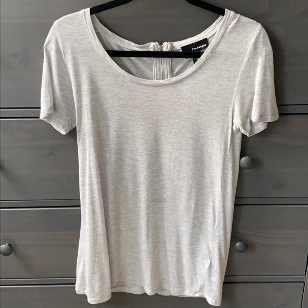 The Kooples light grey t-shirt!